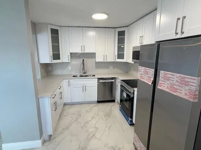 Unit 19 photo 2