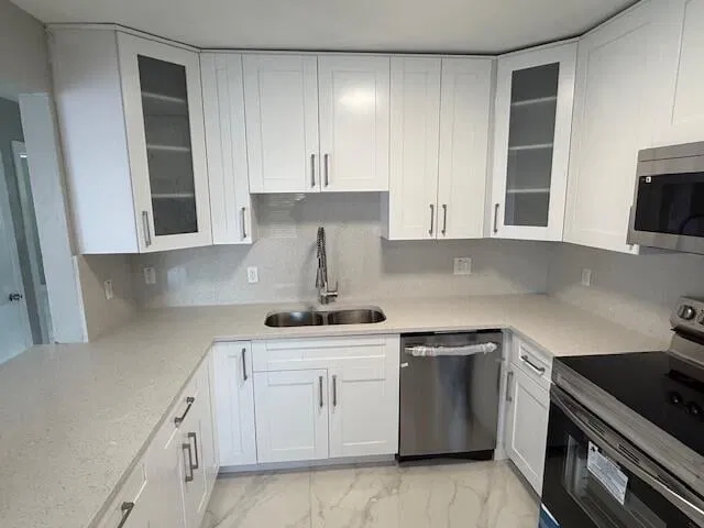 Unit 19 photo 3
