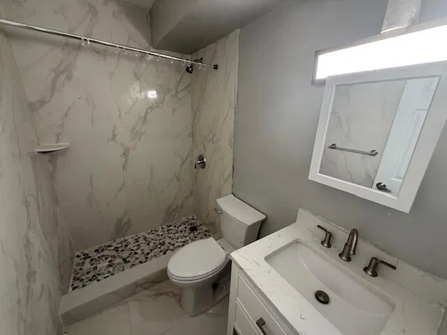 Unit 19 photo 9