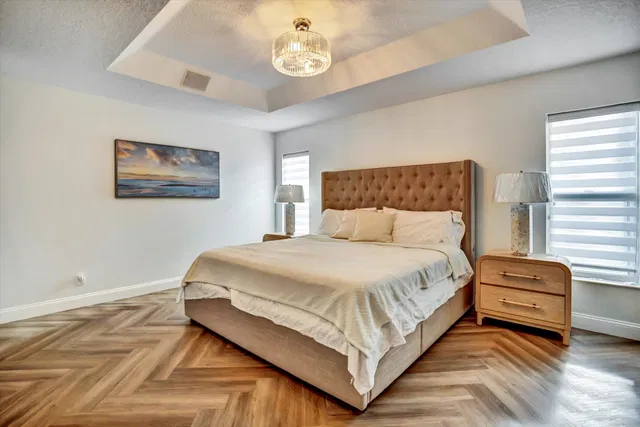  Residence photo 11