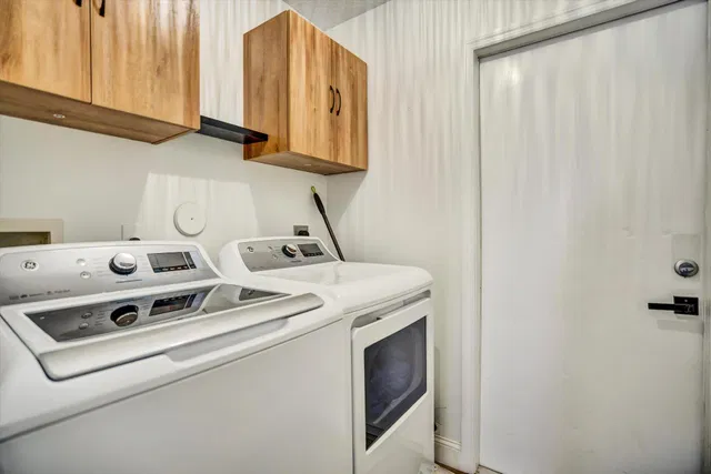  Residence photo 16