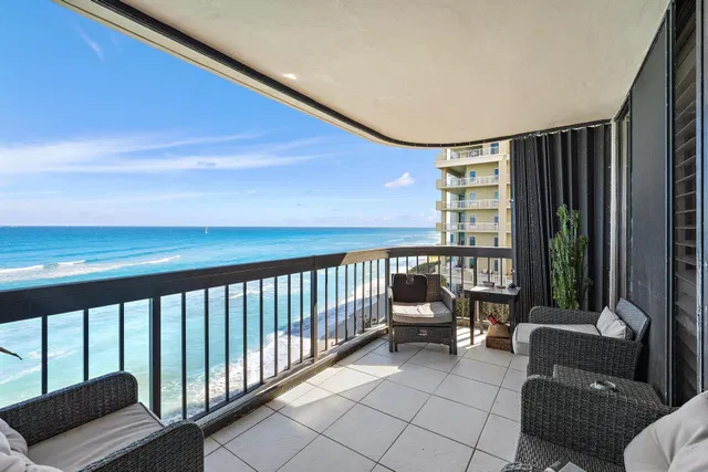 Eastpointe Singer Island Unit 6d photo 4