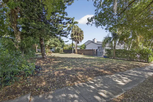 Old Northwood Residence photo 7