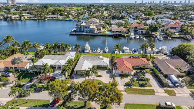 Village of North Palm Beach Residence photo 10