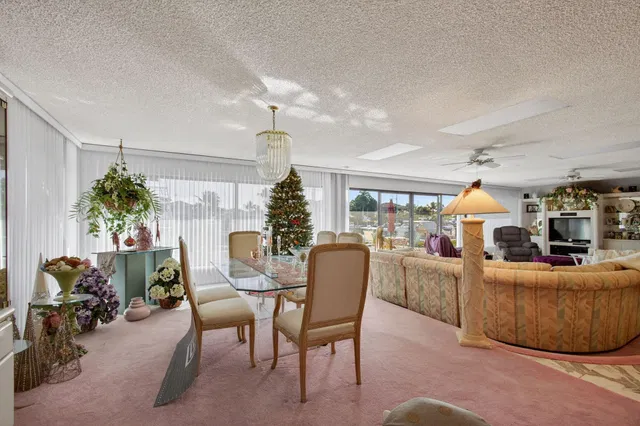 Village of North Palm Beach Residence photo 42