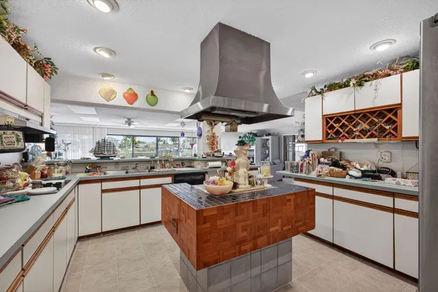 Village of North Palm Beach Residence photo 51