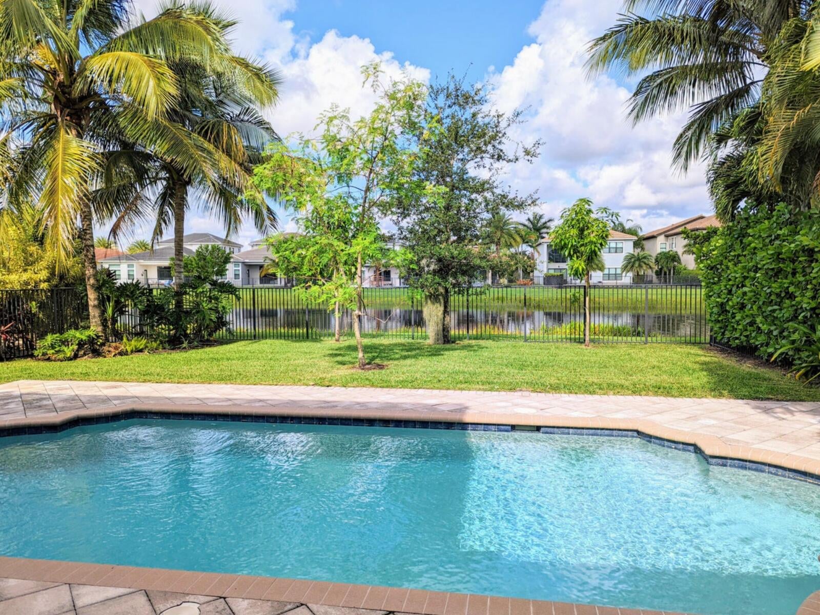 Seven Bridges Residence photo 29