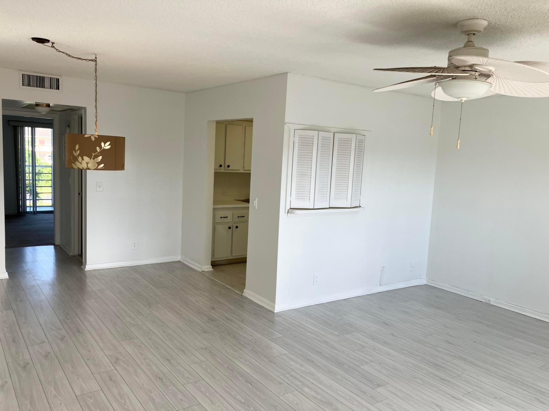 Residence photo 2