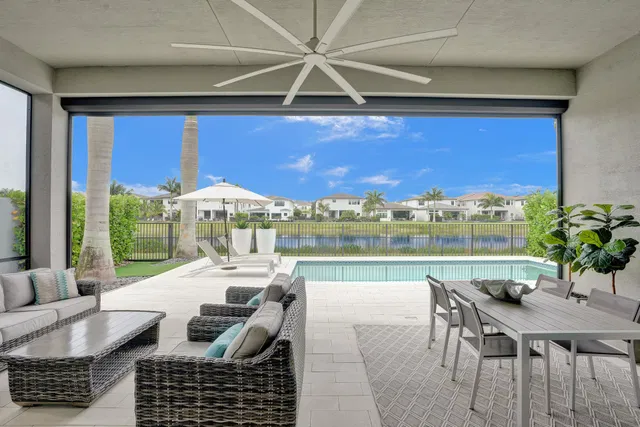 Boca Bridges Residence photo 22