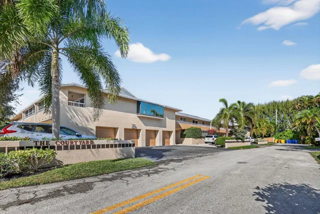 Singer Island Unit 201 photo 2