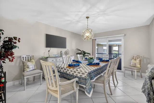 Singer Island Unit 201 photo 8