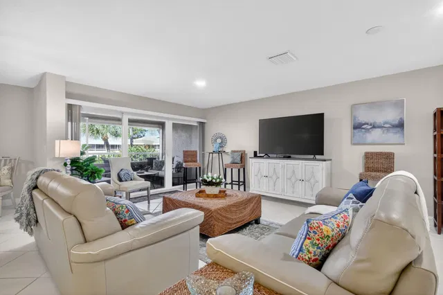 Singer Island Unit 201 photo 11