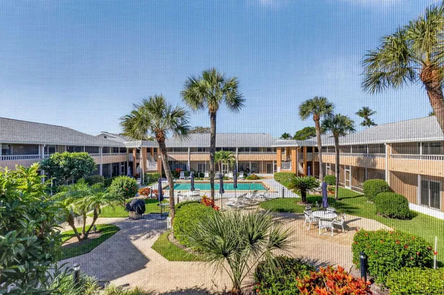 Singer Island Unit 201 photo 17