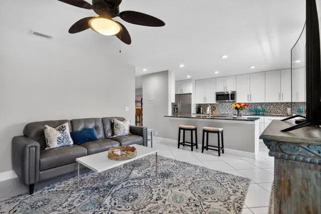 Singer Island Unit 201 photo 26