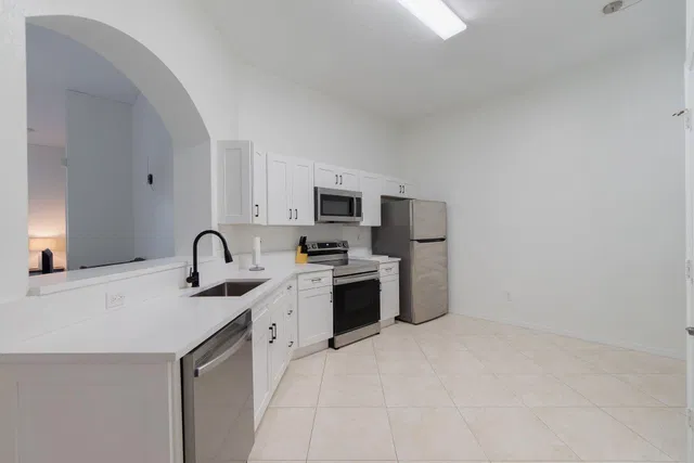 Residence photo 7