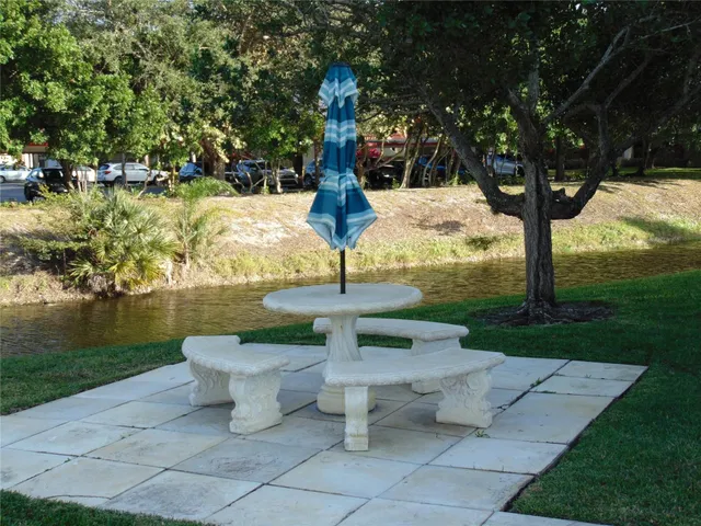  Unit 313 photo 12
