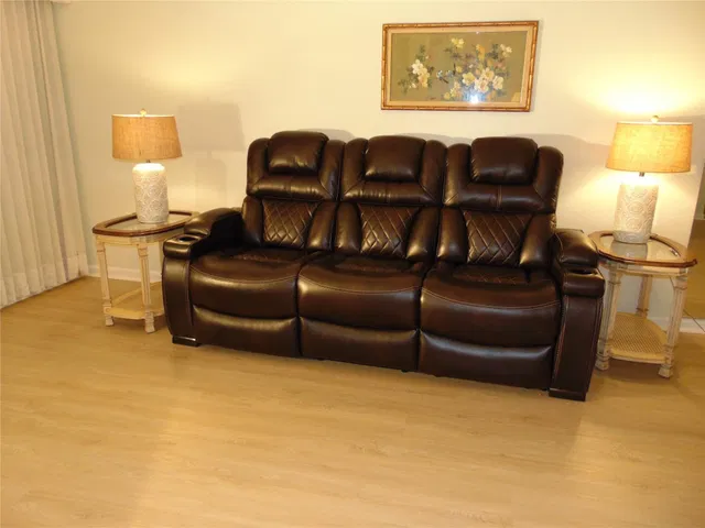  Unit 313 photo 31