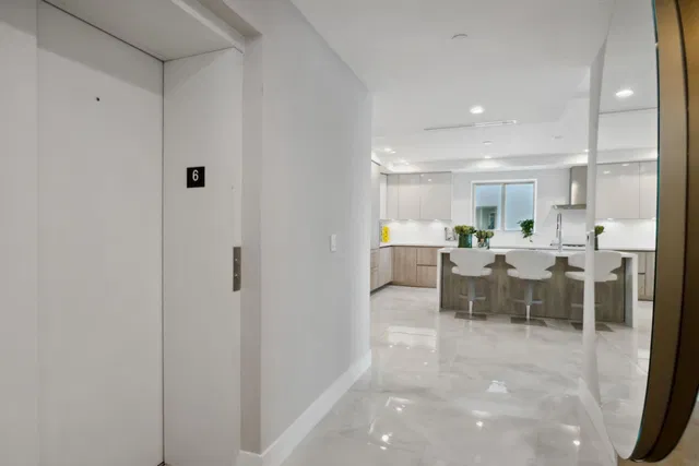 Royal Palm Residences Boca Raton Unit 605 photo 16