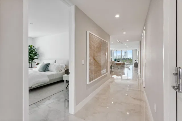 Royal Palm Residences Boca Raton Unit 605 photo 24