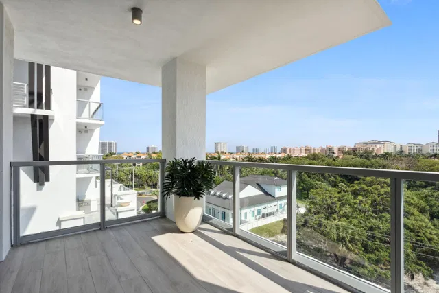 Royal Palm Residences Boca Raton Unit 605 photo 41