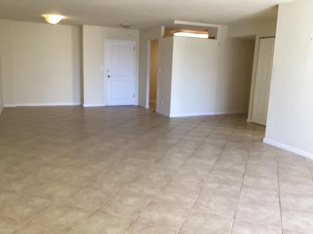Boca Raton Unit 3k photo 8