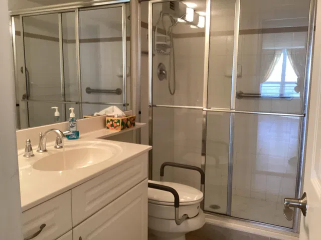 Boca Raton Unit 3k photo 17