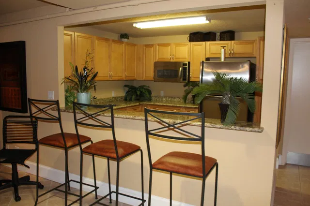 Boca Raton Unit 3k photo 32