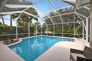 Monarch Country Club Residence photo 2