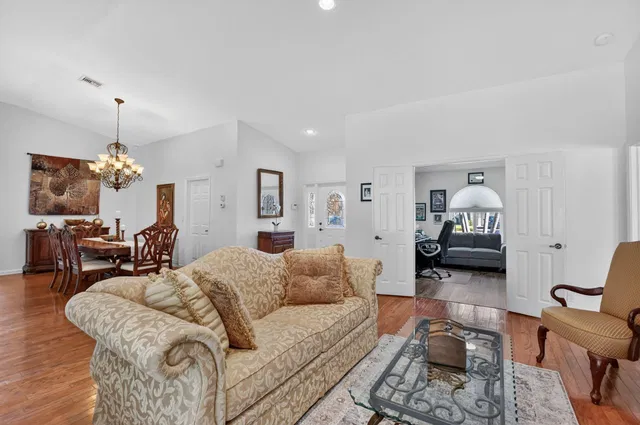 Boca Isles Residence photo 17