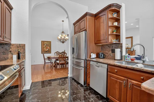 Boca Isles Residence photo 19