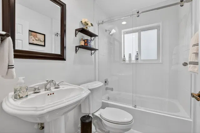 Boca Isles Residence photo 31