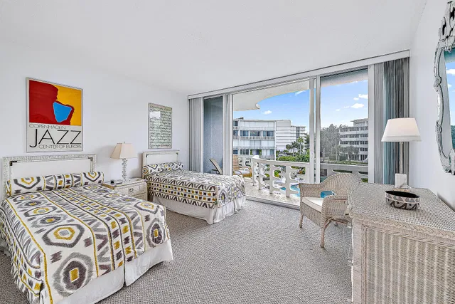 2760 S Ocean Palm Beach Unit 310 photo 13