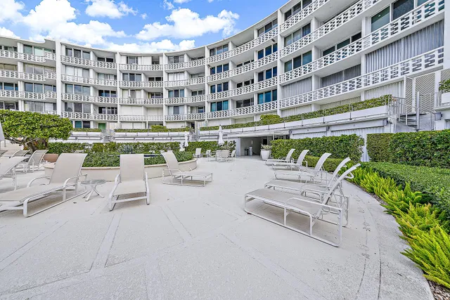 2760 S Ocean Palm Beach Unit 310 photo 19