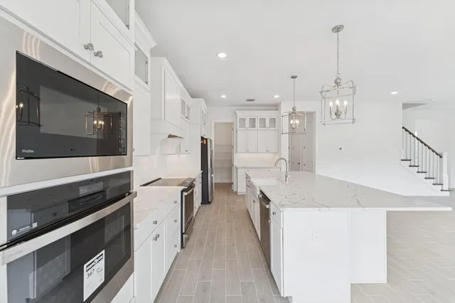 Unit 29 photo 17
