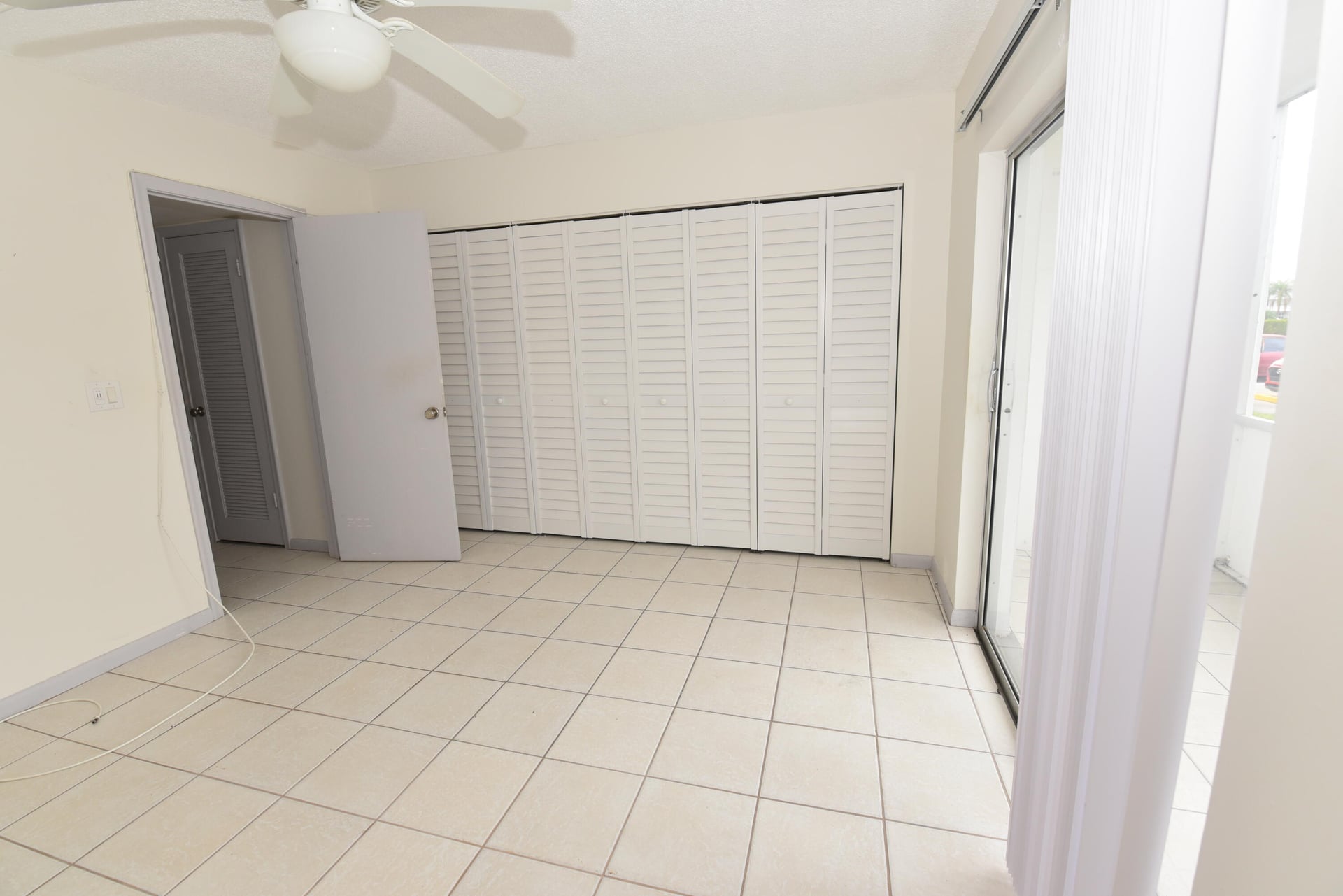 Residence photo 12