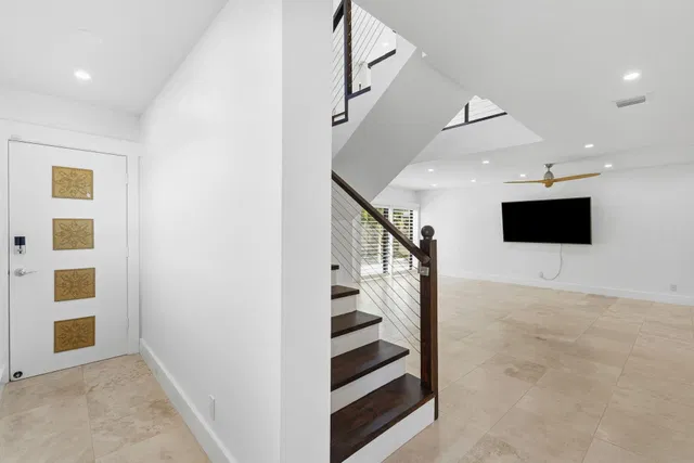  Residence photo 5