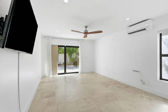  Residence photo 13