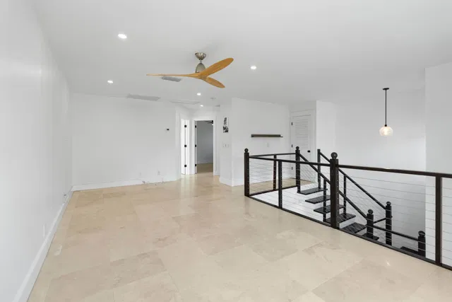  Residence photo 17