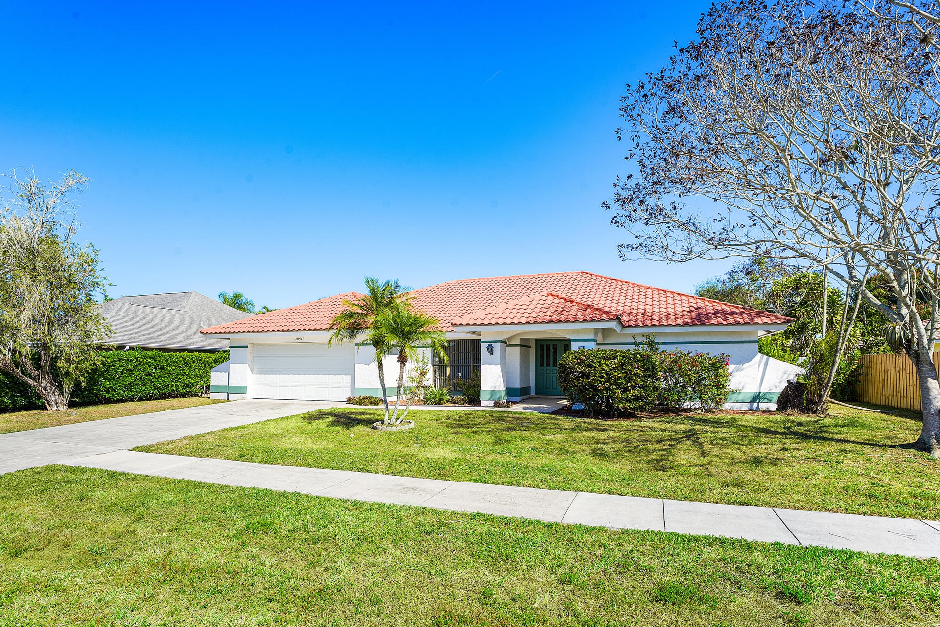 Residence photo 3