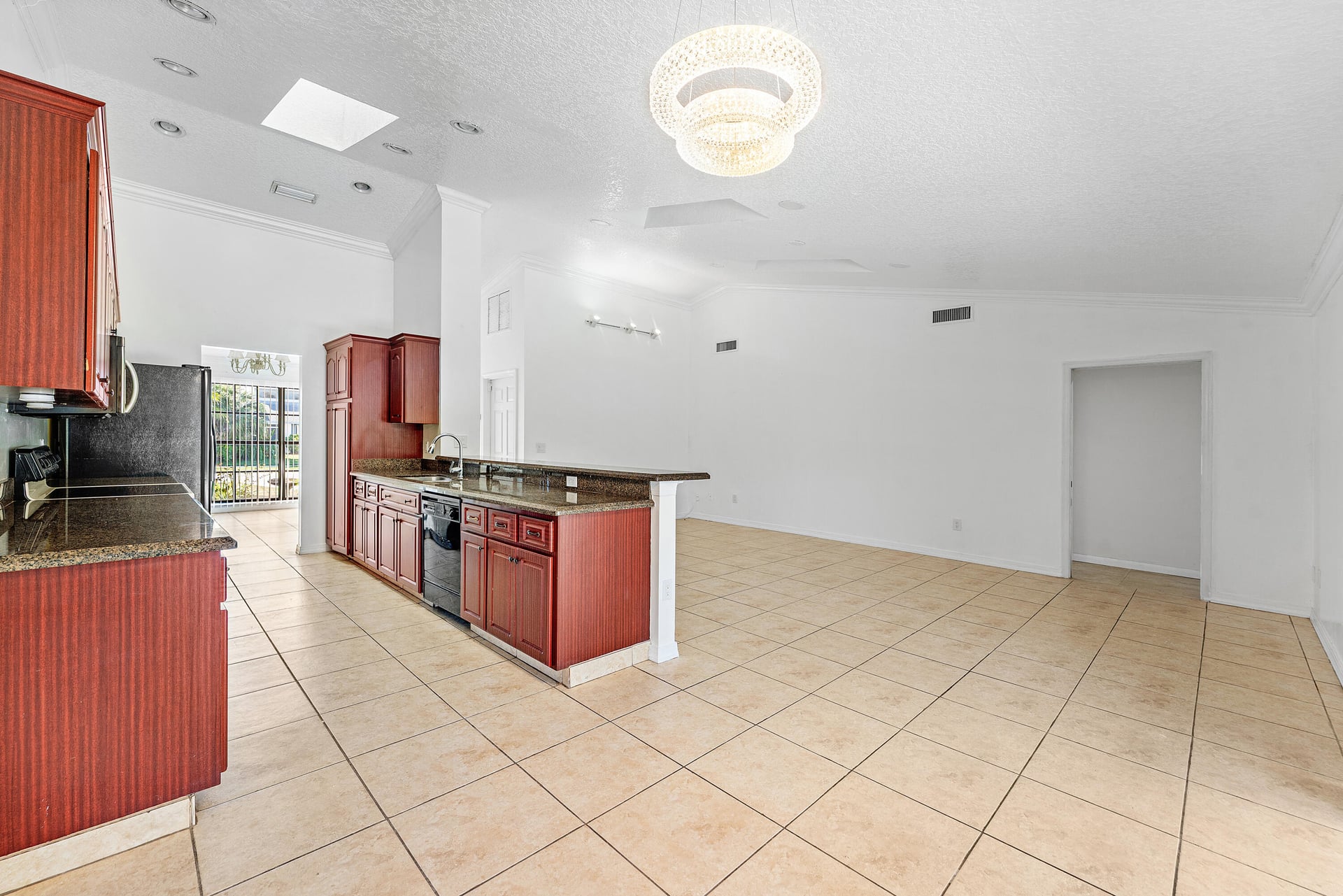 Residence photo 12