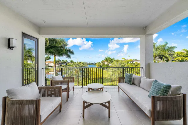 Boca Bridges Residence photo 35