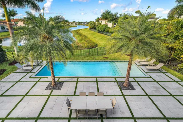 Boca Bridges Residence photo 46