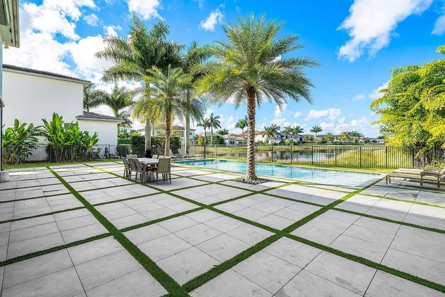 Boca Bridges Residence photo 48