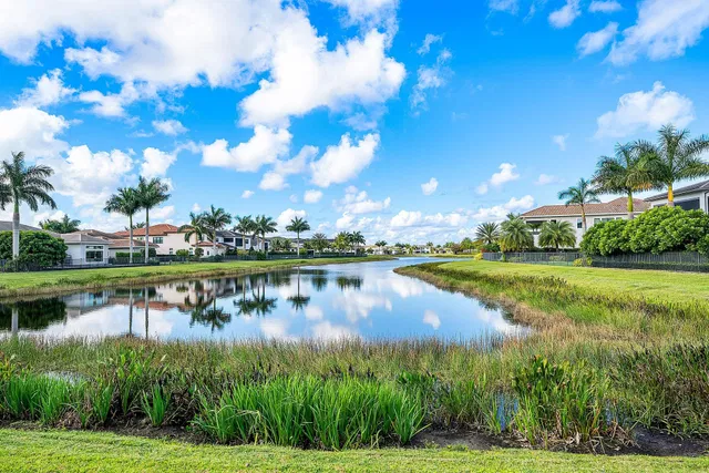 Boca Bridges Residence photo 55