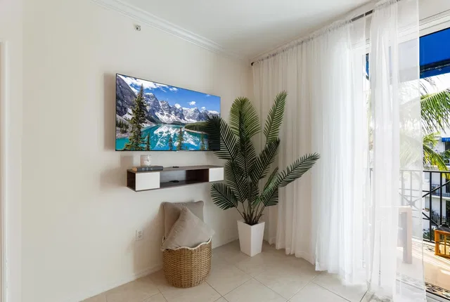 Pineapple Grove Village Condominiums Unit 2506 photo 9