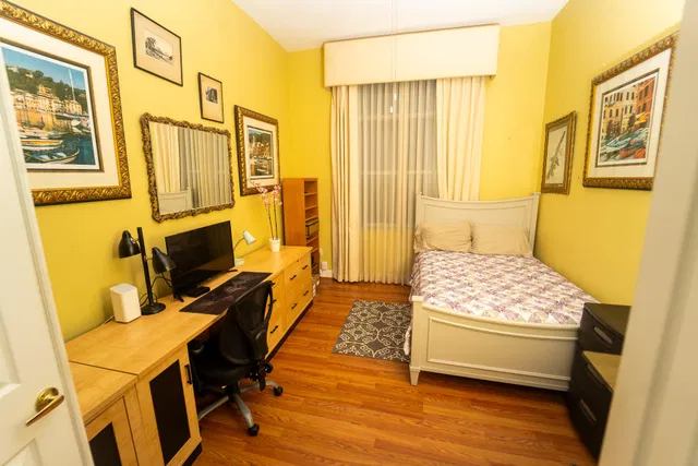Residence photo 5