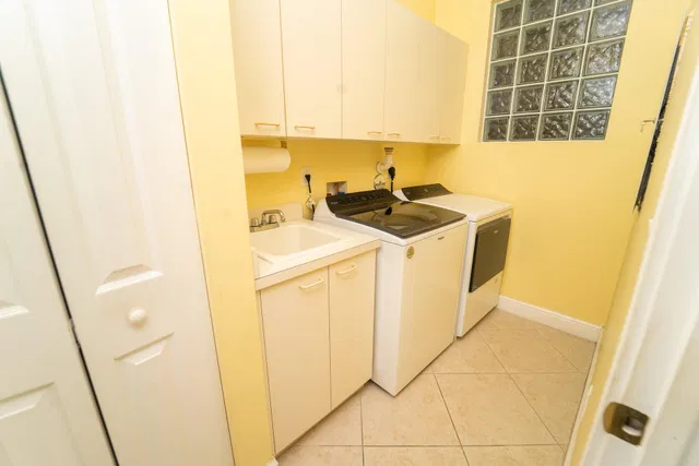 Residence photo 10