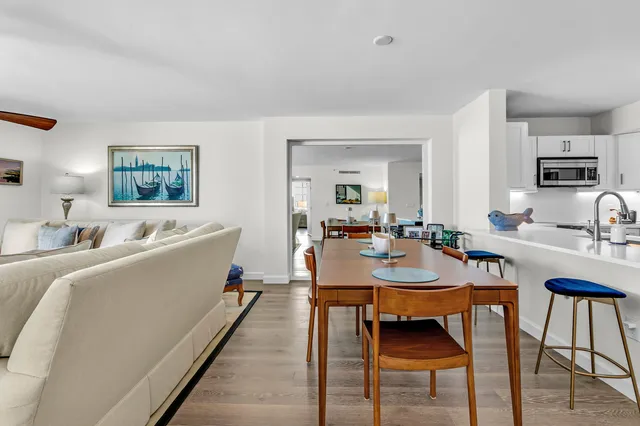 Flagler Pointe Unit 401 photo 9