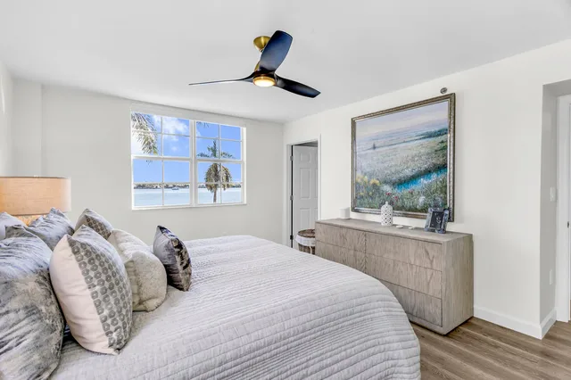 Flagler Pointe Unit 401 photo 13