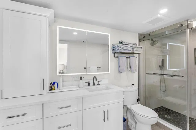 Flagler Pointe Unit 401 photo 16